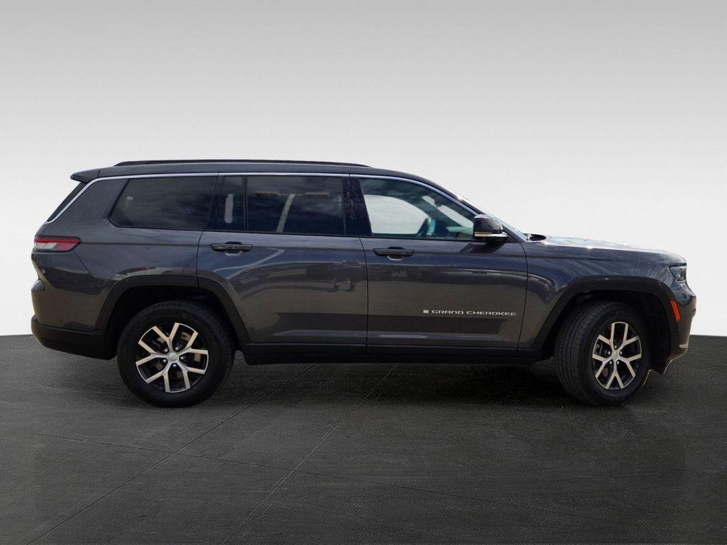 used 2024 Jeep Grand Cherokee L car, priced at $31,798