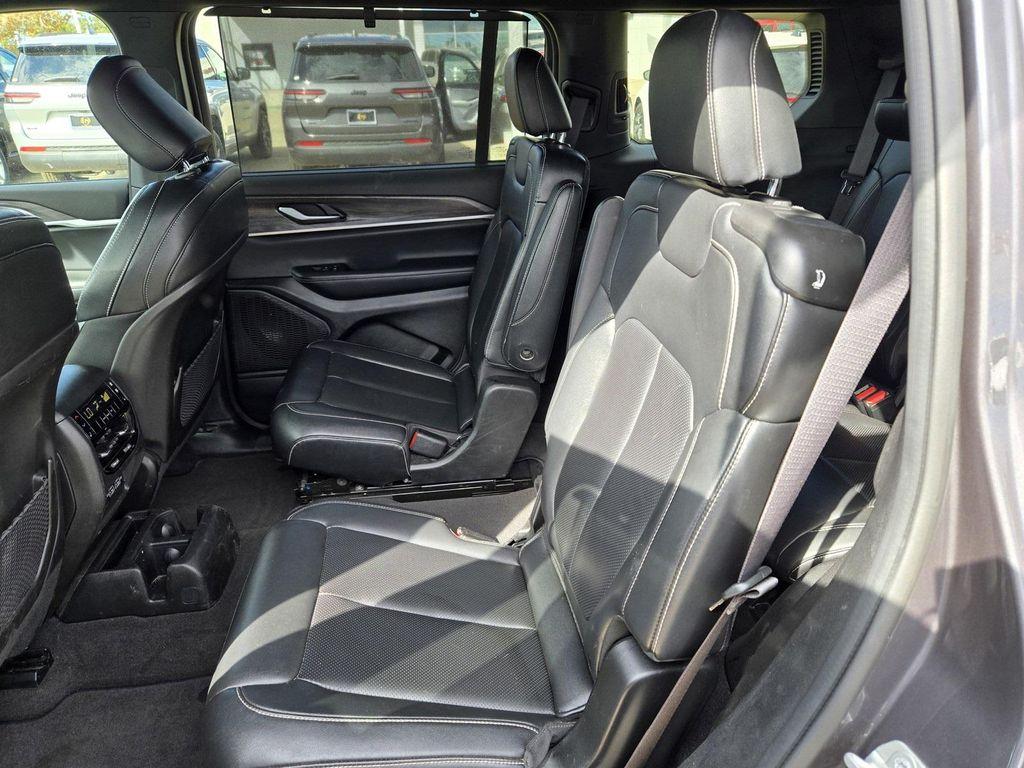 used 2024 Jeep Grand Cherokee L car, priced at $31,798