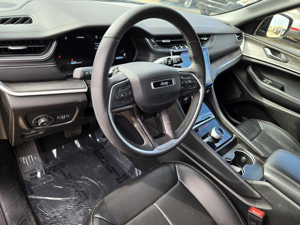 used 2024 Jeep Grand Cherokee L car, priced at $31,798