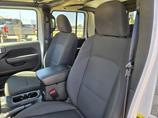 used 2022 Jeep Gladiator car, priced at $31,988