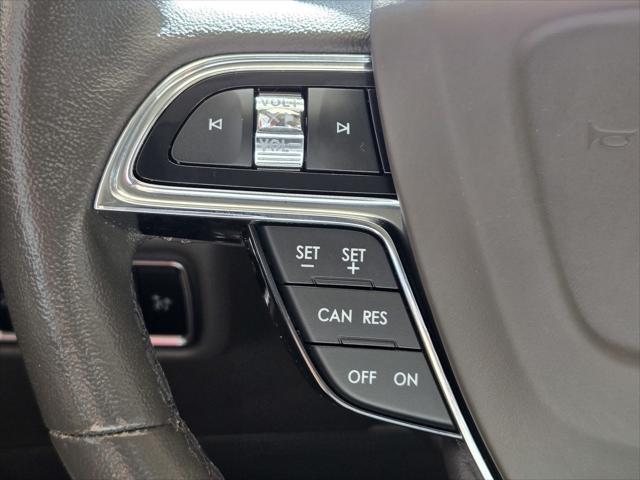used 2023 Lincoln Nautilus car, priced at $32,908