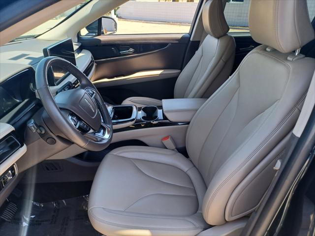 used 2023 Lincoln Nautilus car, priced at $33,388