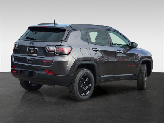 new 2024 Jeep Compass car, priced at $42,498