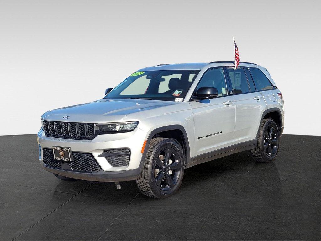 used 2023 Jeep Grand Cherokee car, priced at $27,405