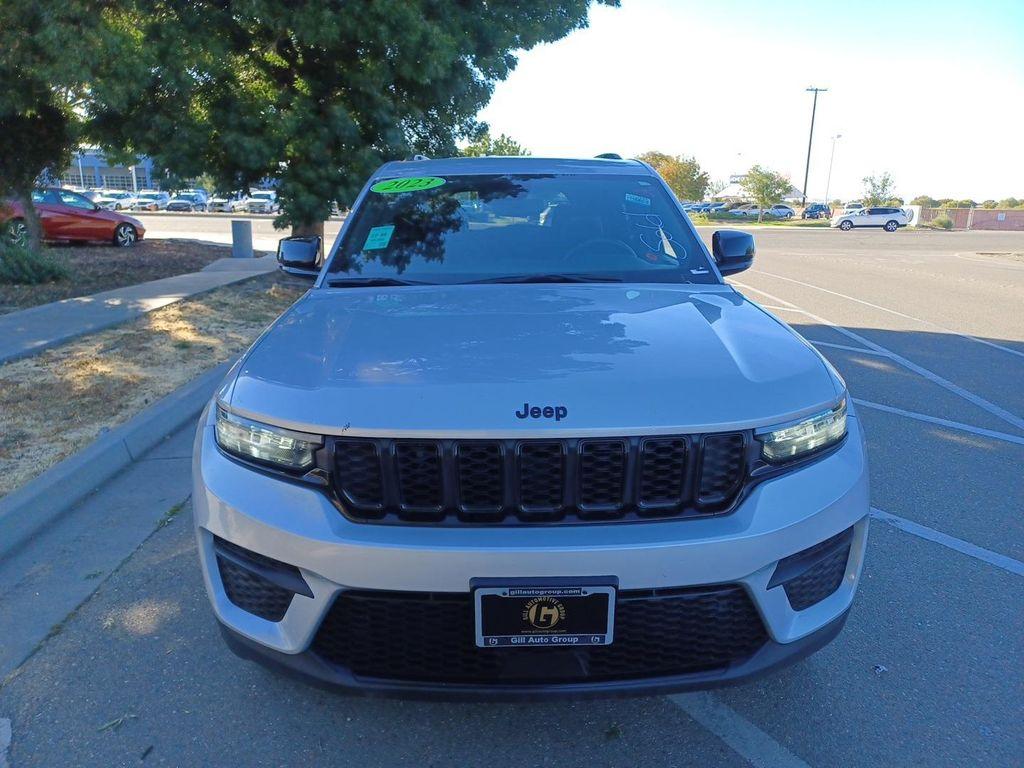 used 2023 Jeep Grand Cherokee car, priced at $30,860