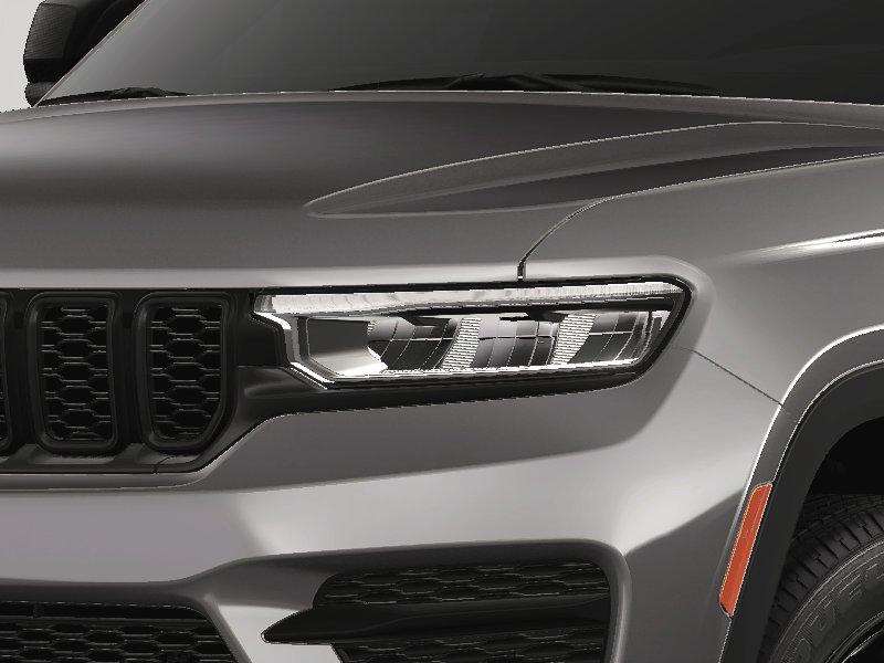 new 2025 Jeep Grand Cherokee car, priced at $48,375