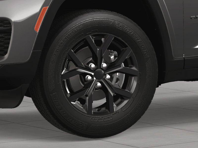 new 2025 Jeep Grand Cherokee car, priced at $40,981
