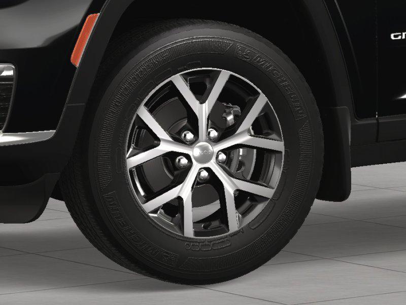 new 2025 Jeep Grand Cherokee car, priced at $47,036