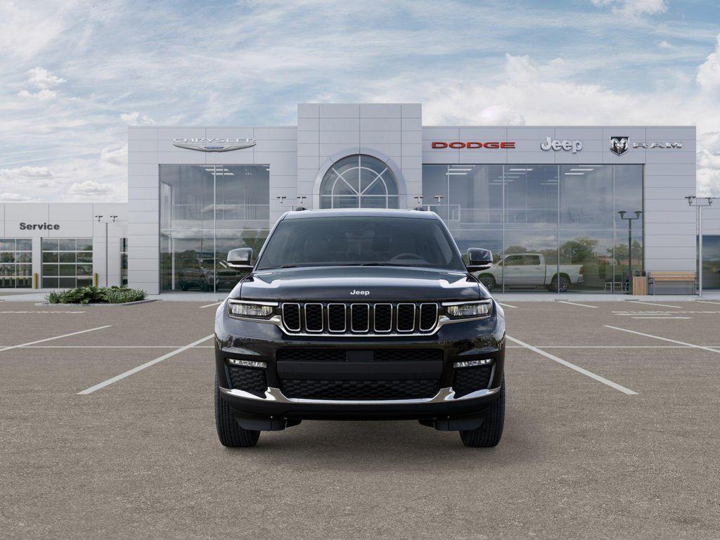 new 2025 Jeep Grand Cherokee car, priced at $47,036