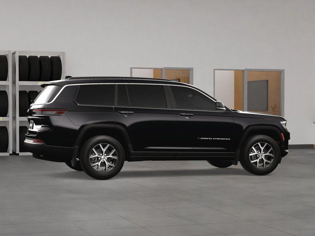 new 2025 Jeep Grand Cherokee car, priced at $47,036