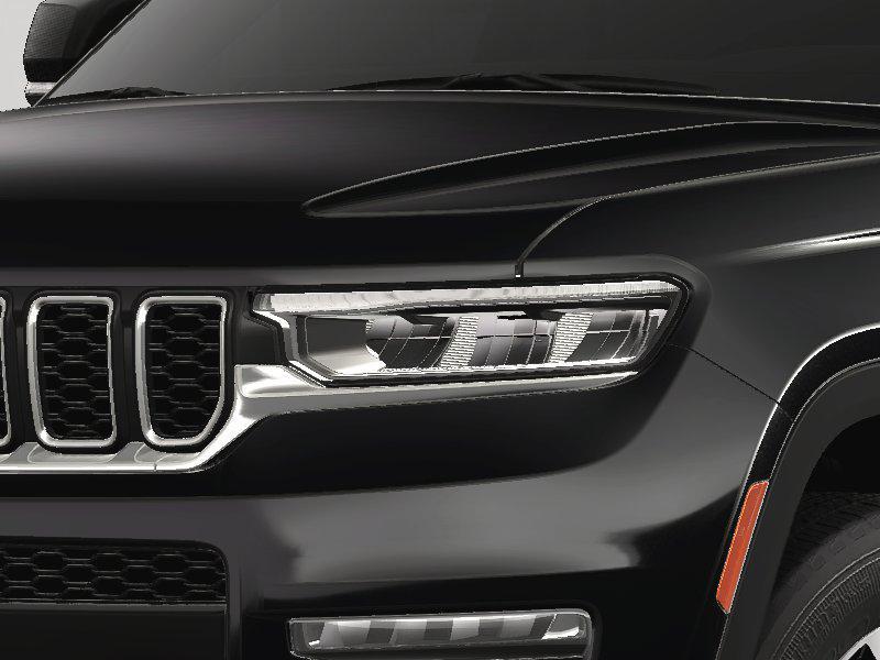 new 2025 Jeep Grand Cherokee car, priced at $47,036