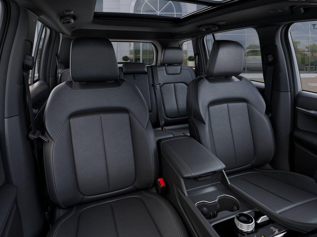 new 2025 Jeep Grand Cherokee car, priced at $46,591