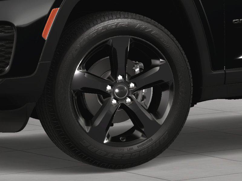 new 2025 Jeep Grand Cherokee car, priced at $41,926