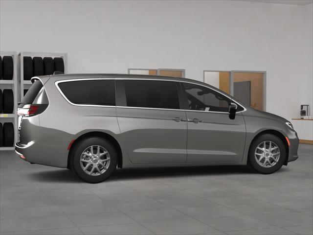 new 2025 Chrysler Pacifica car, priced at $44,640