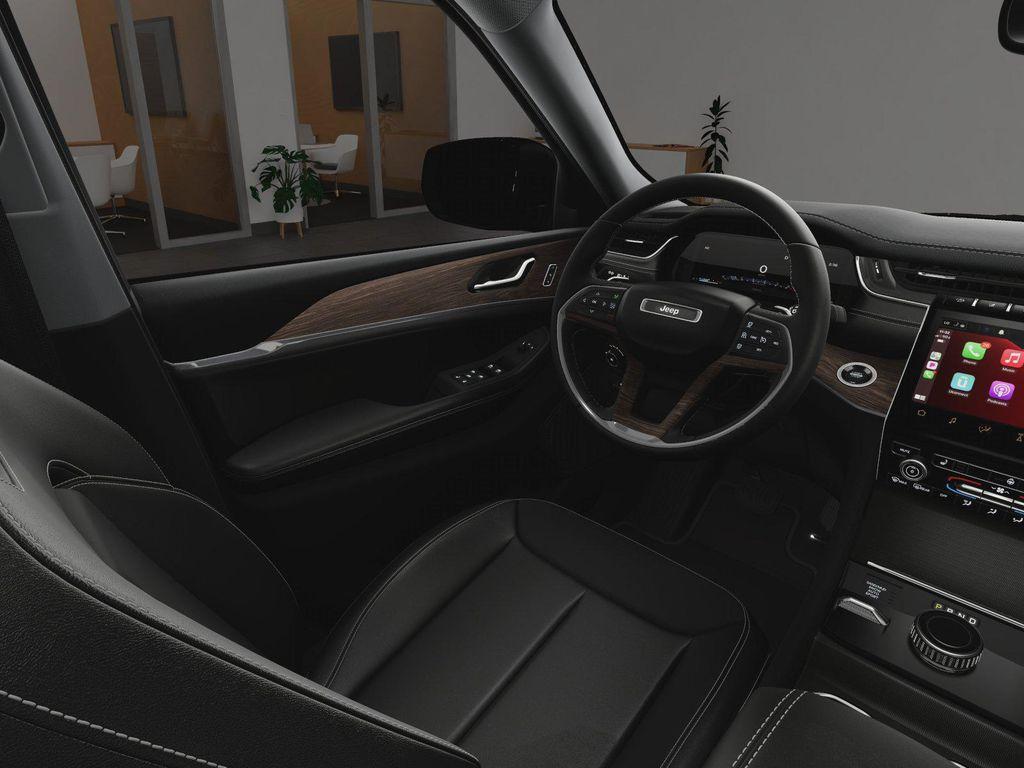new 2025 Jeep Grand Cherokee car, priced at $48,386