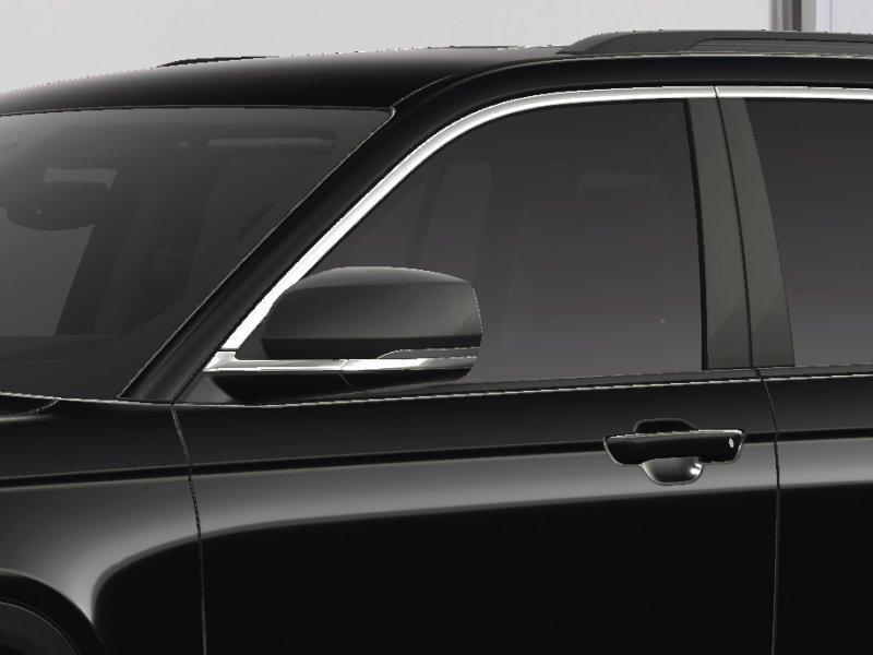 new 2025 Jeep Grand Cherokee car, priced at $48,811