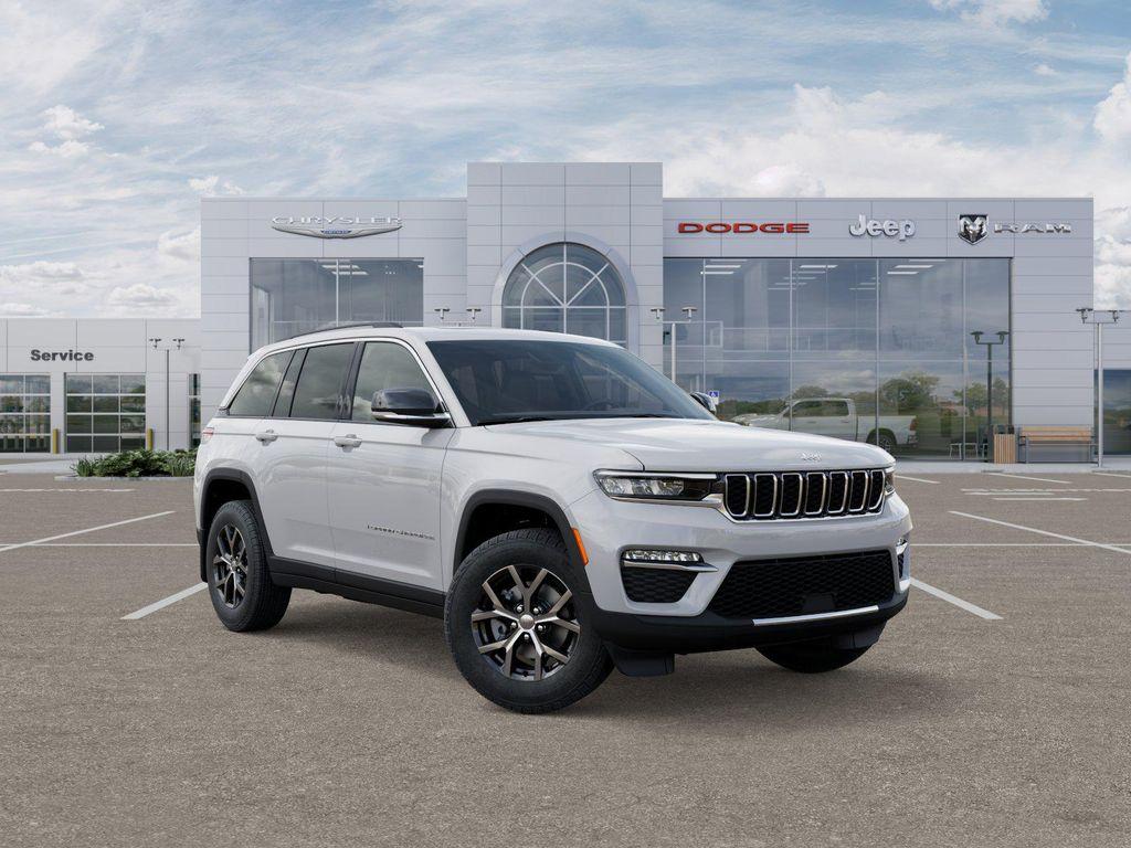new 2025 Jeep Grand Cherokee car, priced at $45,591