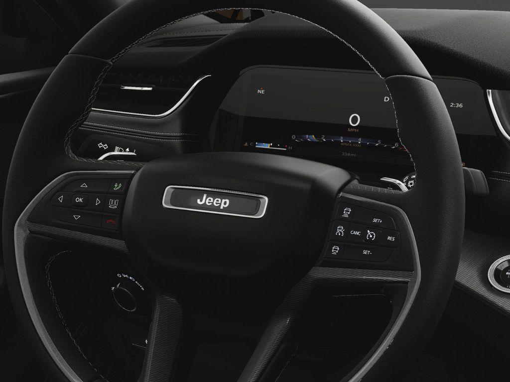 new 2025 Jeep Grand Cherokee car, priced at $42,126