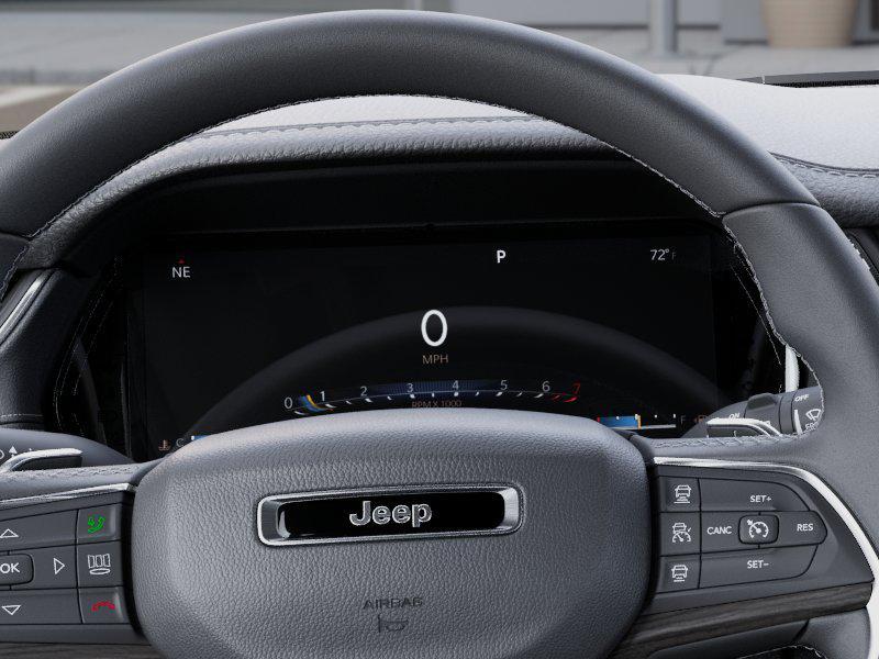 new 2025 Jeep Grand Cherokee car, priced at $50,910