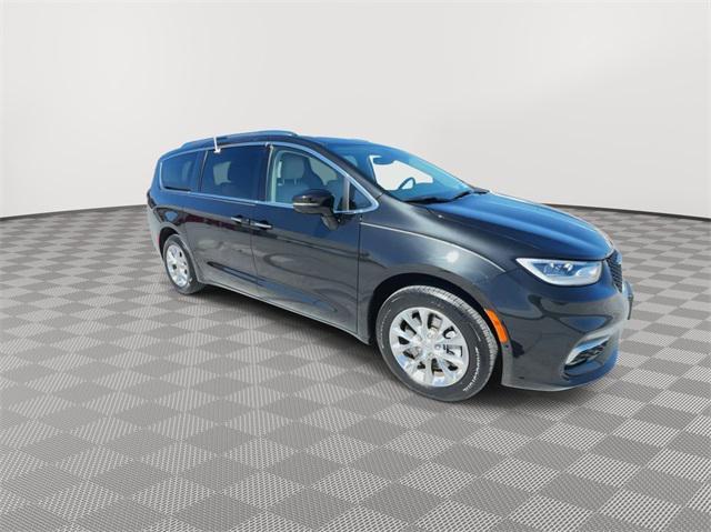 used 2021 Chrysler Pacifica car, priced at $31,388