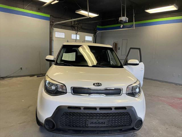 used 2015 Kia Soul car, priced at $4,995