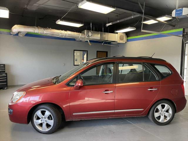 used 2008 Kia Rondo car, priced at $2,995