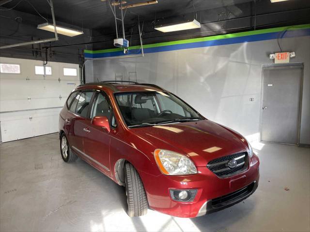 used 2008 Kia Rondo car, priced at $2,995