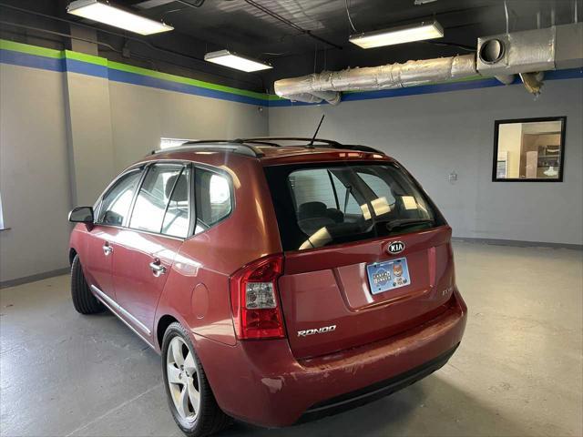 used 2008 Kia Rondo car, priced at $2,995