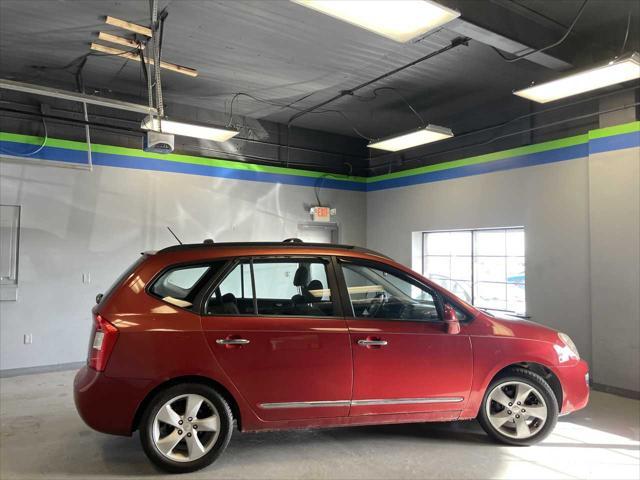 used 2008 Kia Rondo car, priced at $2,995