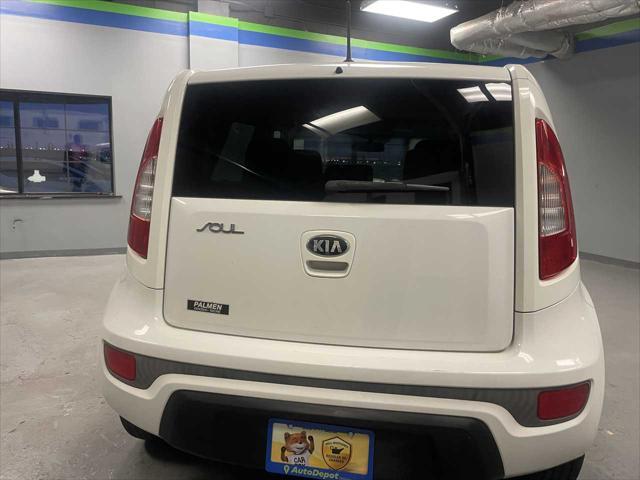 used 2013 Kia Soul car, priced at $3,995