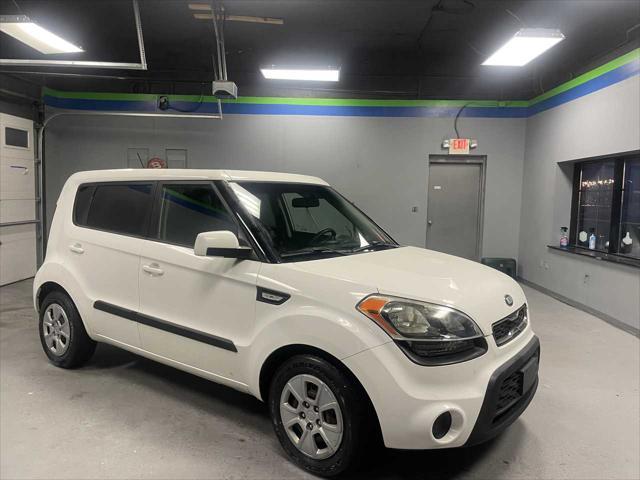 used 2013 Kia Soul car, priced at $3,995