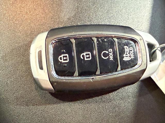 used 2022 Hyundai Venue car, priced at $17,995