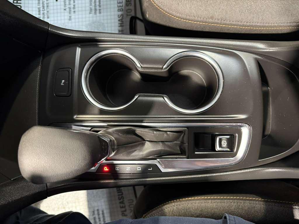 used 2024 Chevrolet Equinox car, priced at $22,995