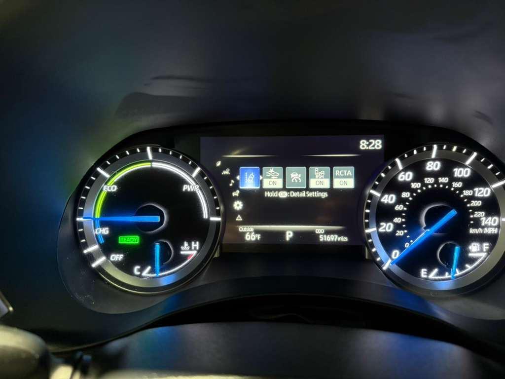 used 2021 Toyota Highlander Hybrid car, priced at $33,995