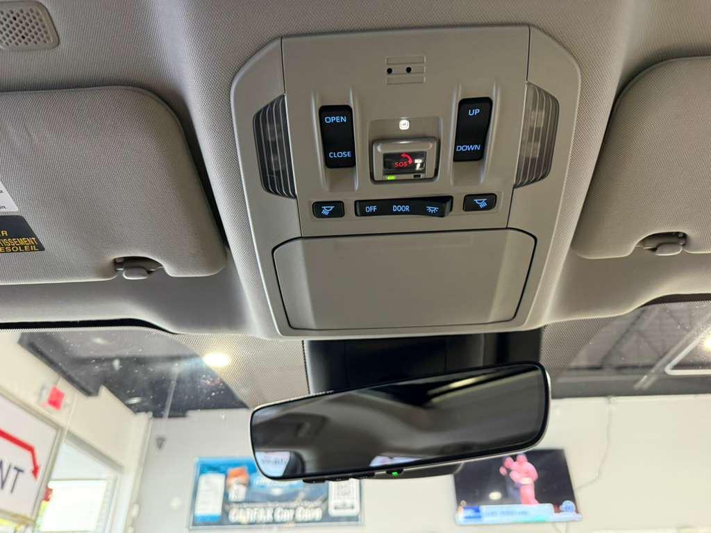 used 2021 Toyota Highlander Hybrid car, priced at $33,995