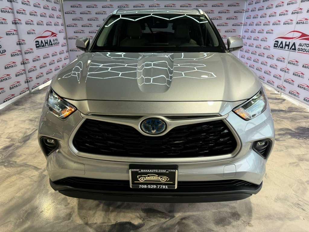 used 2021 Toyota Highlander Hybrid car, priced at $33,995