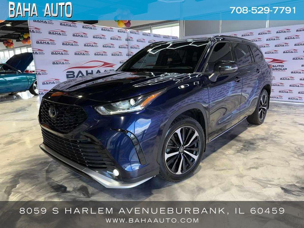 used 2022 Toyota Highlander car, priced at $31,995