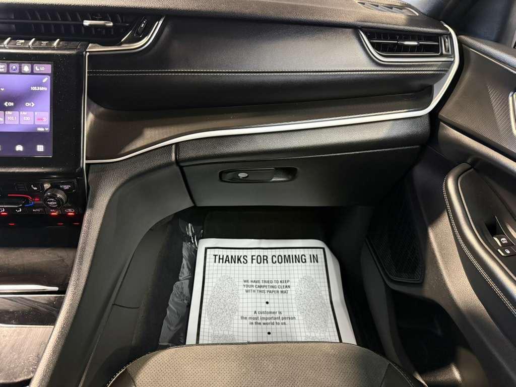 used 2024 Jeep Grand Cherokee L car, priced at $33,995