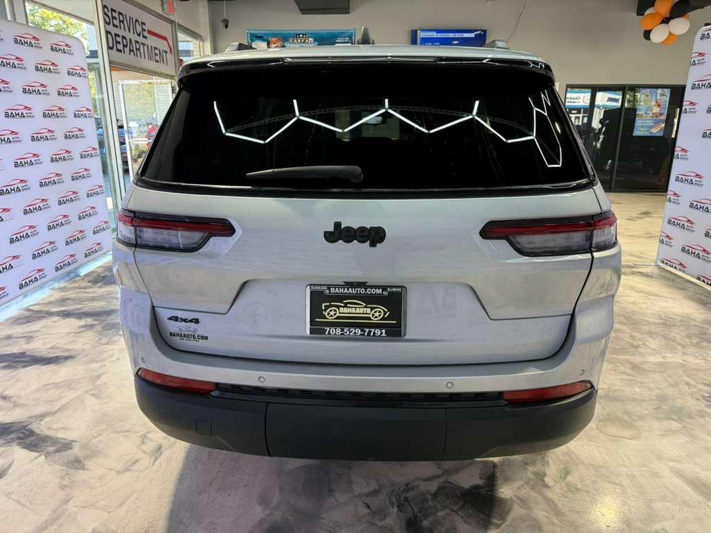 used 2024 Jeep Grand Cherokee L car, priced at $33,995