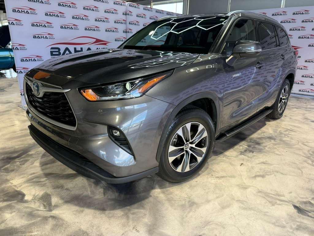 used 2021 Toyota Highlander Hybrid car, priced at $31,995