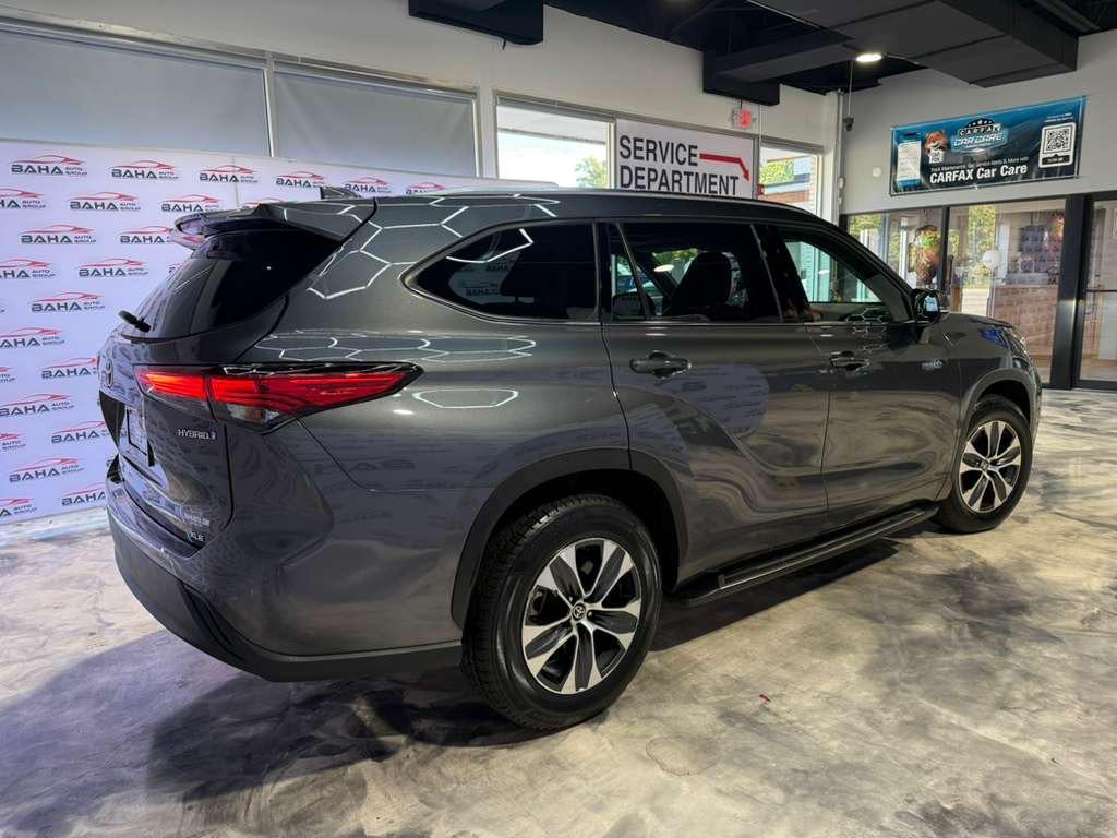 used 2021 Toyota Highlander Hybrid car, priced at $31,995