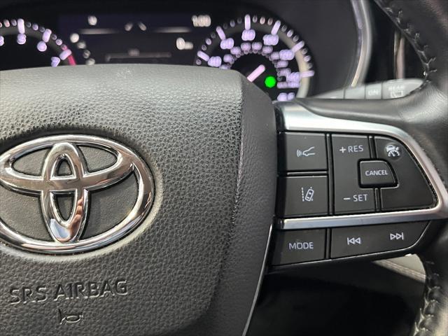 used 2021 Toyota Highlander car, priced at $27,595