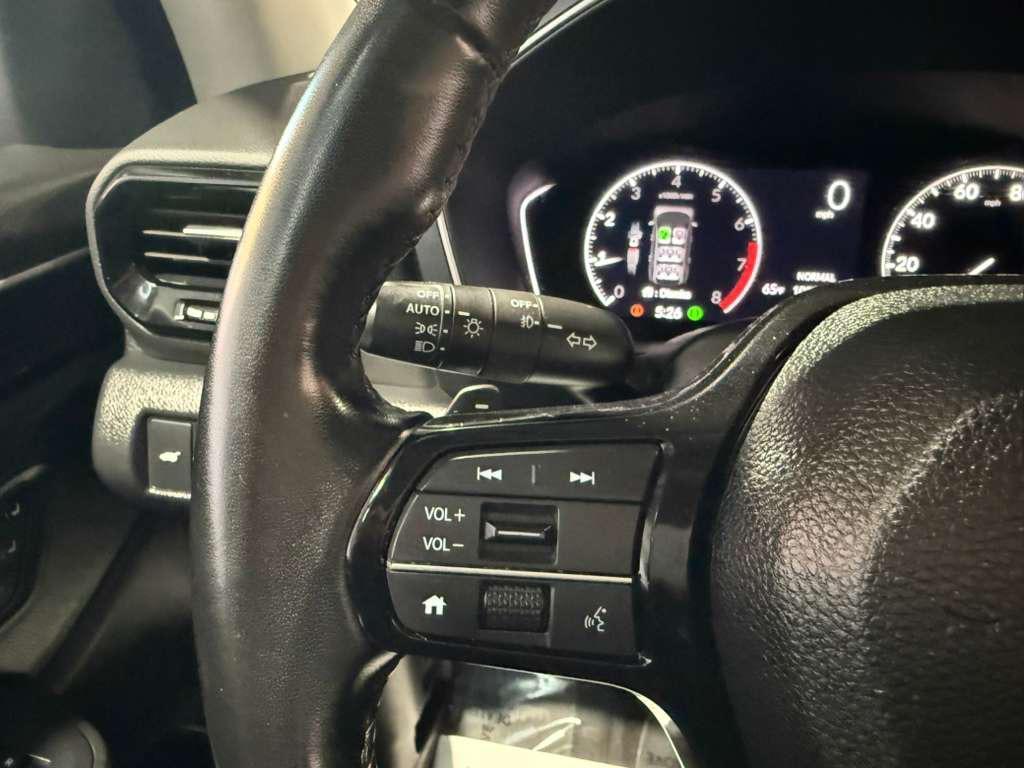 used 2024 Honda Pilot car, priced at $31,595