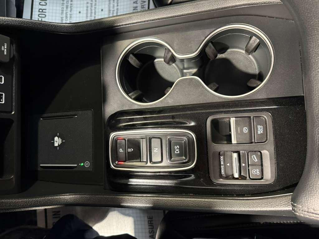 used 2024 Honda Pilot car, priced at $31,595