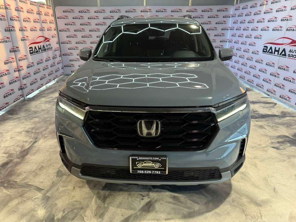 used 2024 Honda Pilot car, priced at $31,595