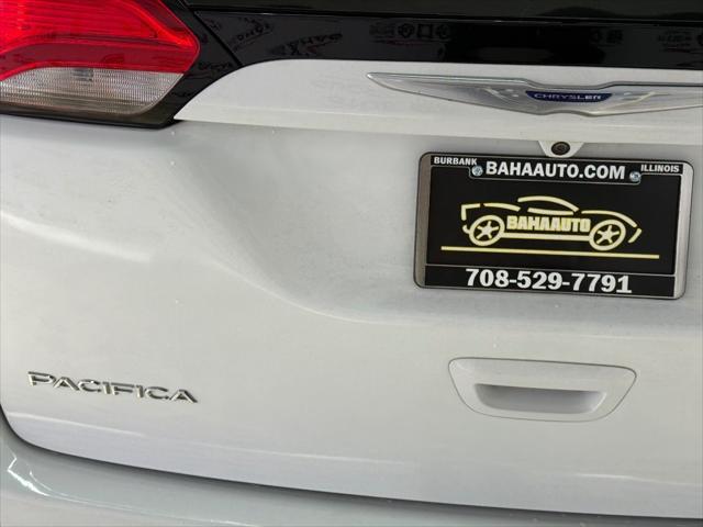 used 2020 Chrysler Pacifica car, priced at $19,995
