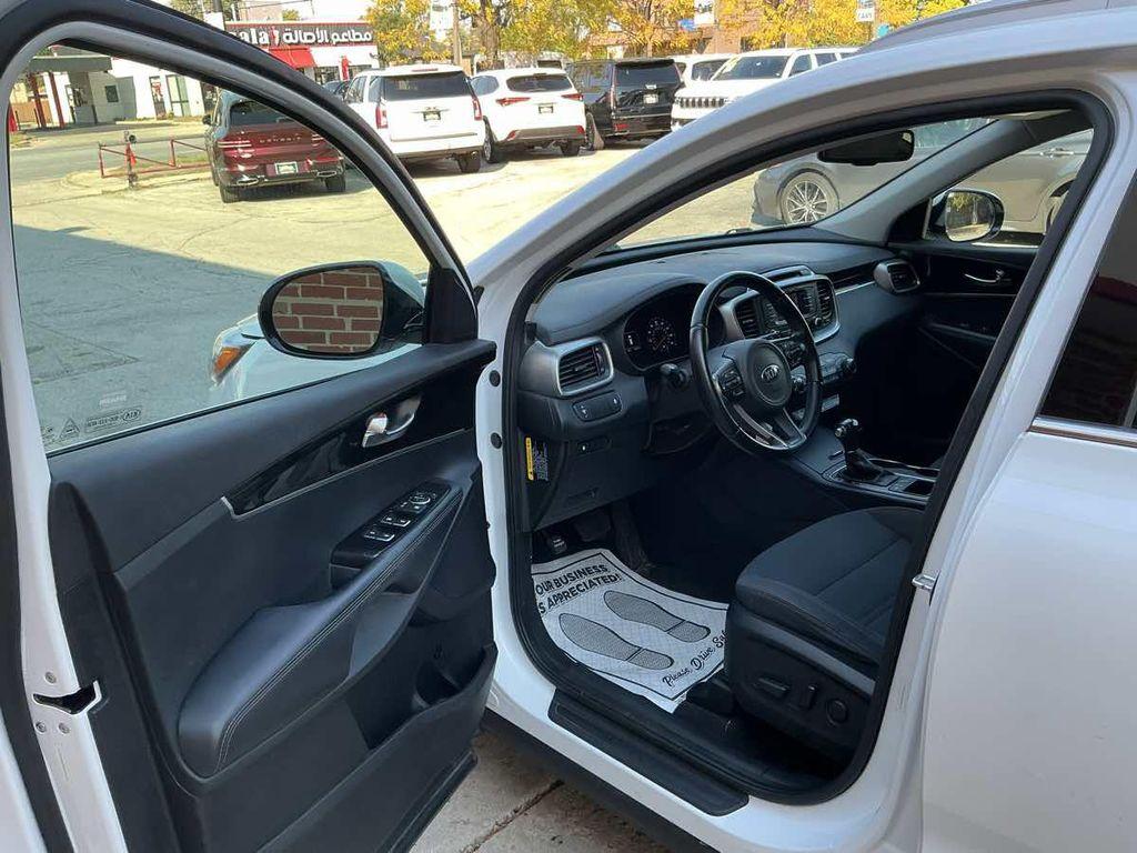 used 2016 Kia Sorento car, priced at $11,495