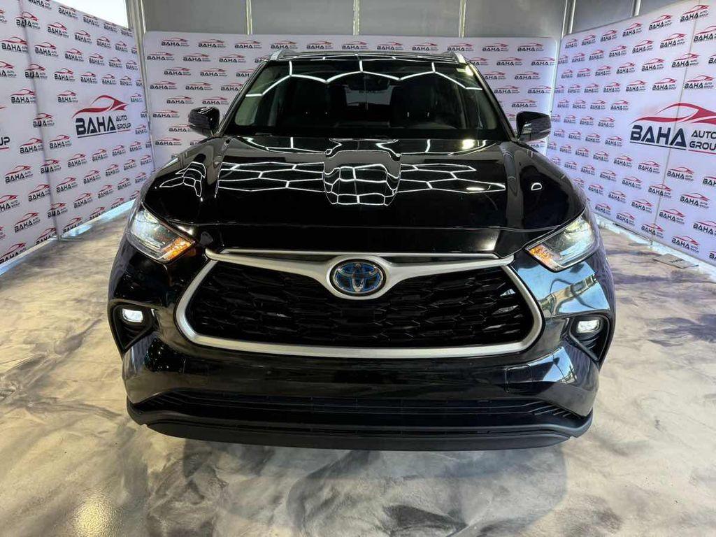 used 2021 Toyota Highlander Hybrid car, priced at $31,995