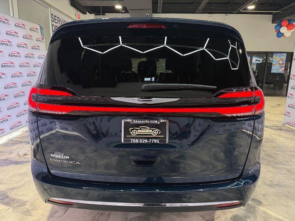 used 2025 Chrysler Pacifica car, priced at $34,995