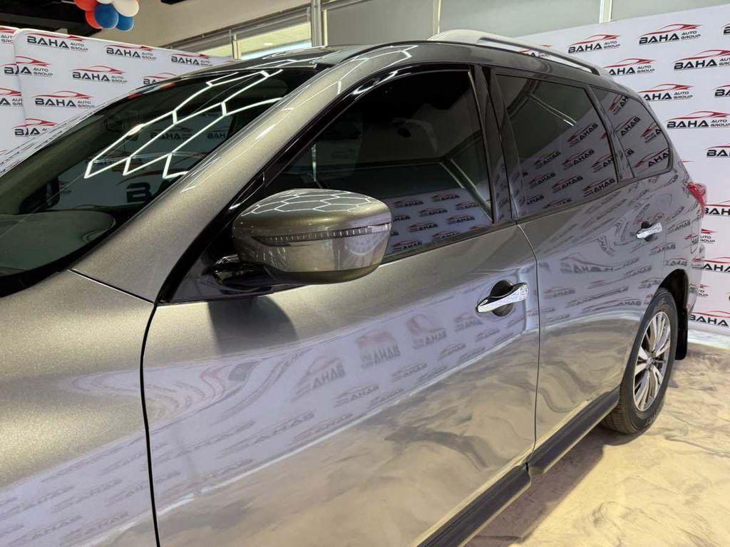 used 2018 Nissan Pathfinder car, priced at $11,995